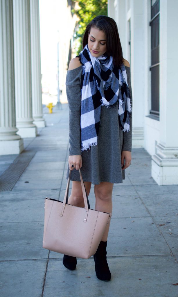 cold shoulder grey dress, pink tote, edit booties, steve madden booties, grey swing dress, black and white scarf